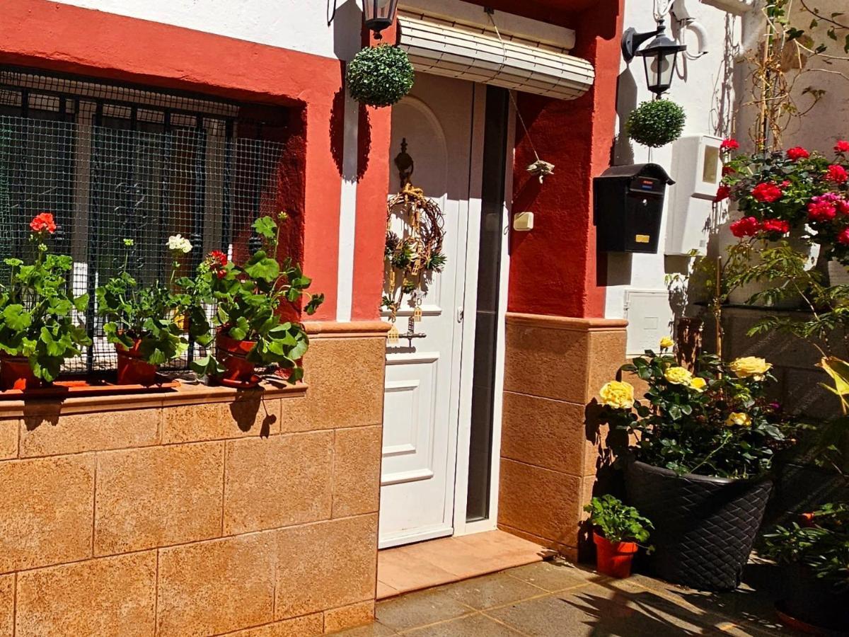 Holiday House - Casa De Monica Cullera Bagian luar foto